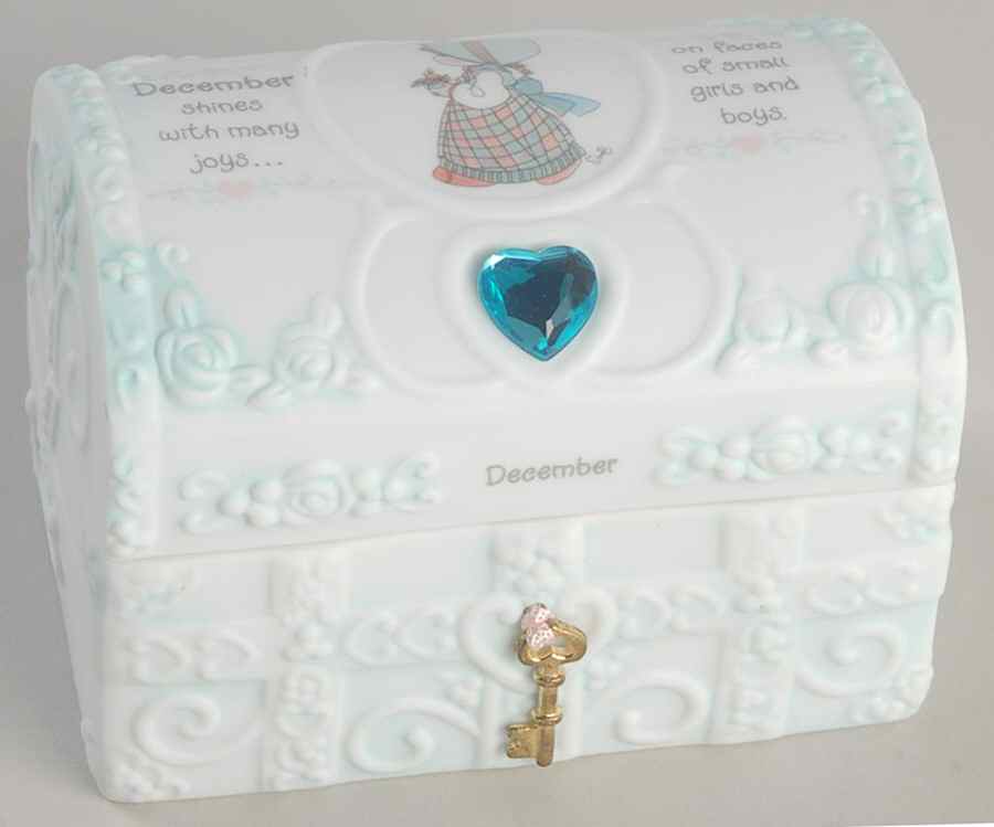 Precious Moments Hope Chest with Birthstone December - Boxed by Precious Moments-1