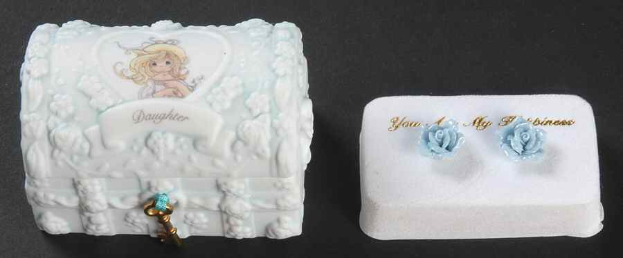 Precious Moments Hopechest-Mini Daughter - With Box by Precious Moments-1