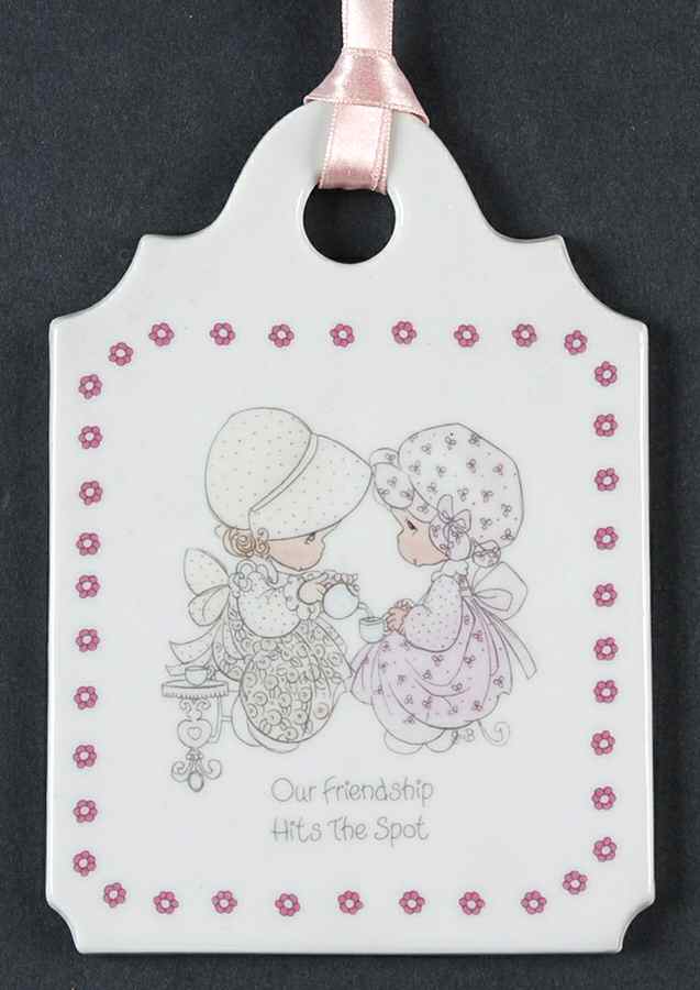 Precious Moments Wall Plaque Our Friendship Hits The Spot - With Box by Precious Moments-1