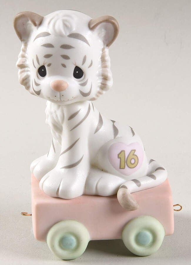 16 and Feline Fine-Age 16 Tree-16 And Feline Fine - No Box-Tree Trademark by Precious Moments-1