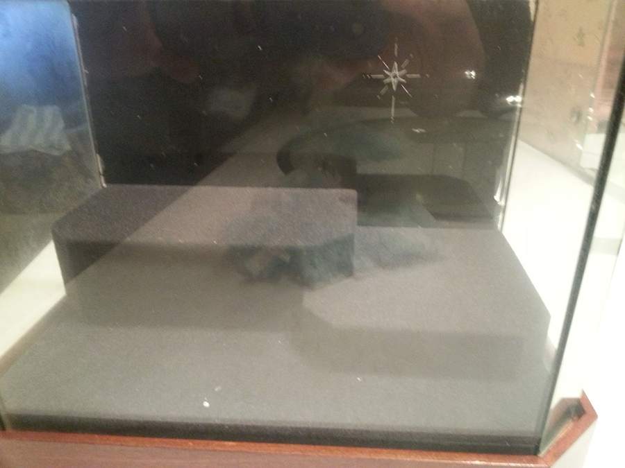 Nativity-Pewter Display Case - No Box by Precious Moments-1