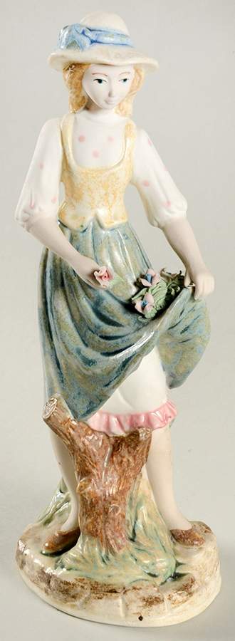 Porcelana Artistica Levantina Figurines Lady W/ Flowers In Dress - No Box by Porcelana Artistica Levantina-1