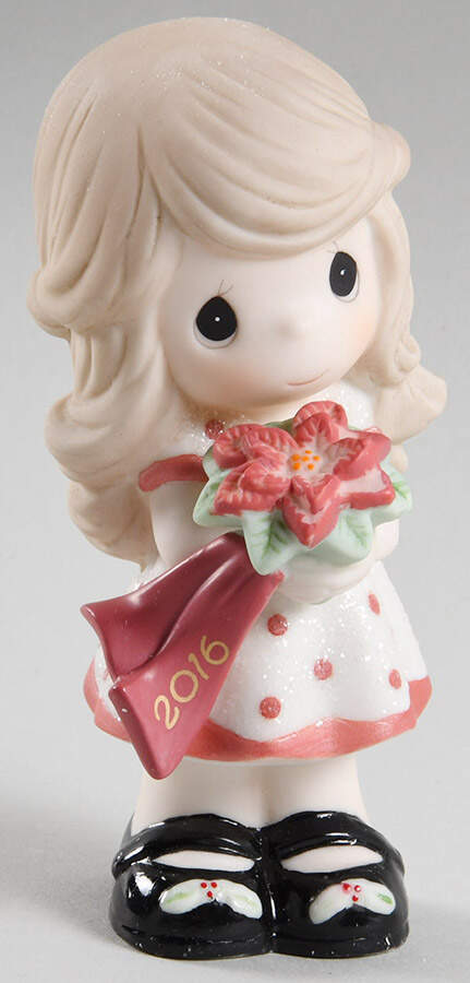 Annual Christmas Figurine Wishing You A Beautiful Christmas - No Box by Precious Moments-1