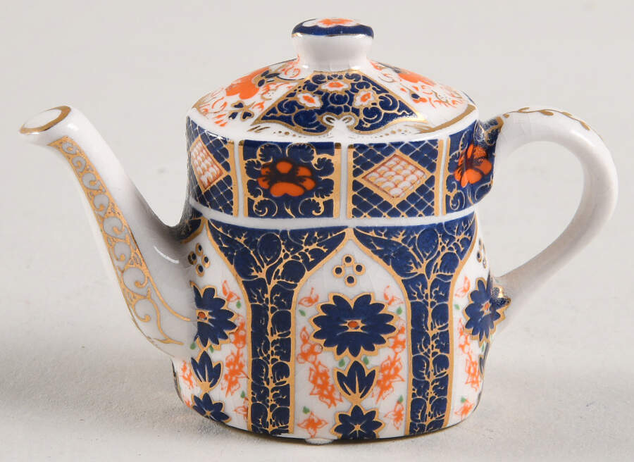 Royal Doulton Miniature Teapots Old Imari - Boxed by Cardew Design-1