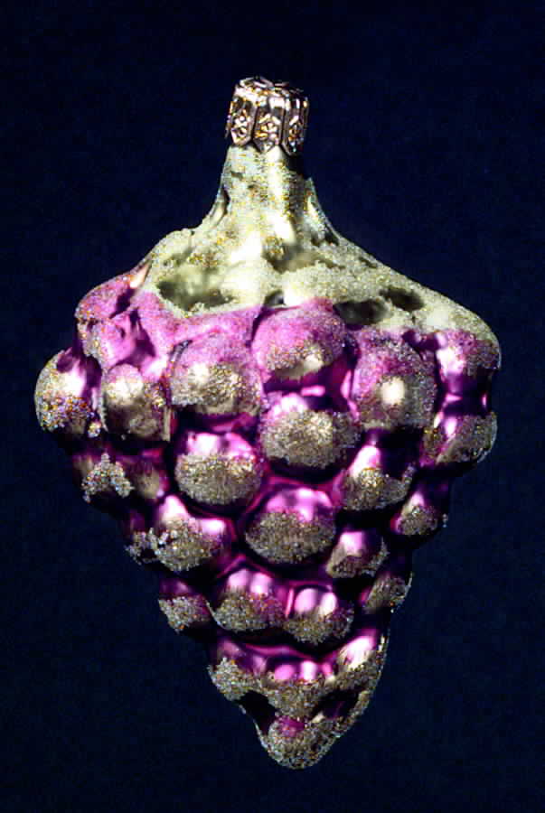 Fruits & Veggies Golden (Ruby) Grape - No Box by Christopher Radko-1