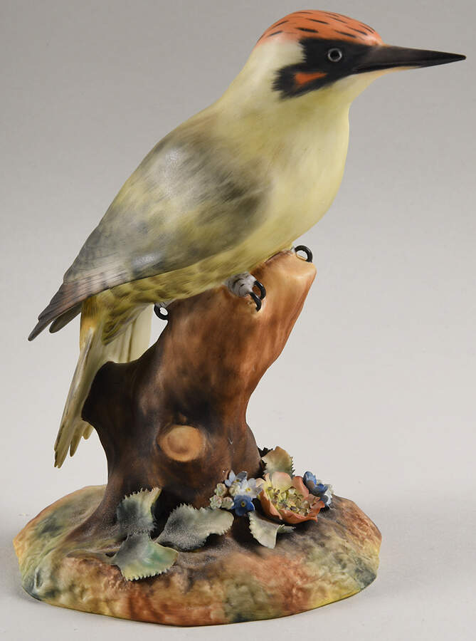 Bird Figurines Woodpecker - Matte - No Box by Royal Crown Derby-1
