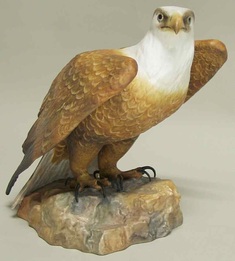Bird Figurines Bald Eagle - No Box by Royal Crown Derby-1