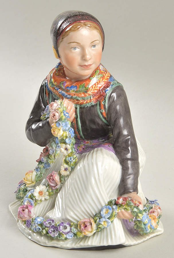 World Life Amager Girl - No Box by Royal Copenhagen-1