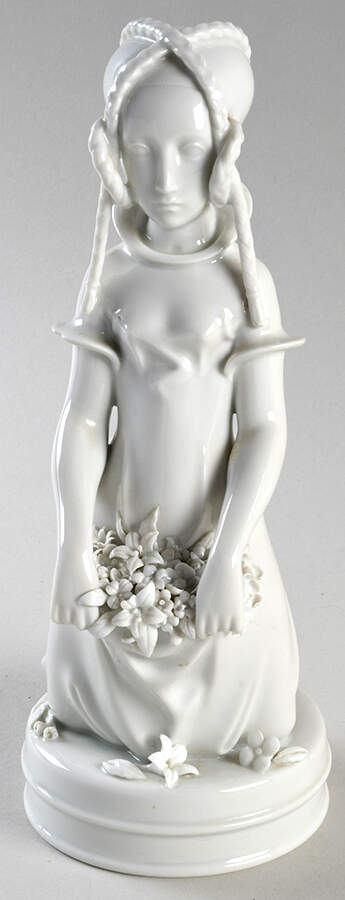 World Life Huguemot Girl - No Box by Royal Copenhagen-1