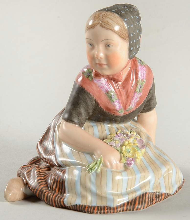 World Life Faroe Islands Girl - No Box by Royal Copenhagen-1