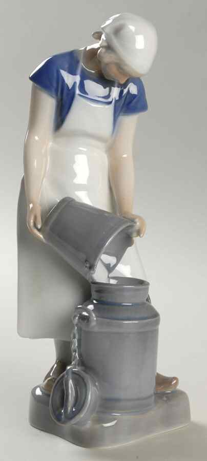 World Life Girl With Milkcan - No Box by Royal Copenhagen-1