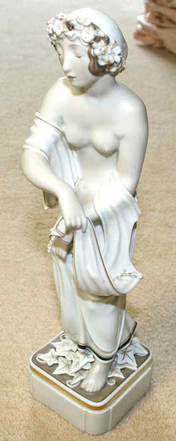 Women Flora - No Box by Royal Copenhagen-1
