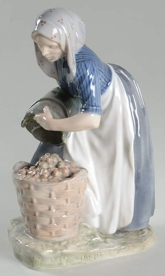 World Life Woman Collecting Potatoes - No Box by Royal Copenhagen-1