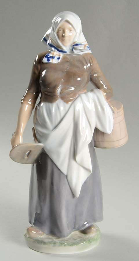 World Life Milk Maid - No Box by Royal Copenhagen-1