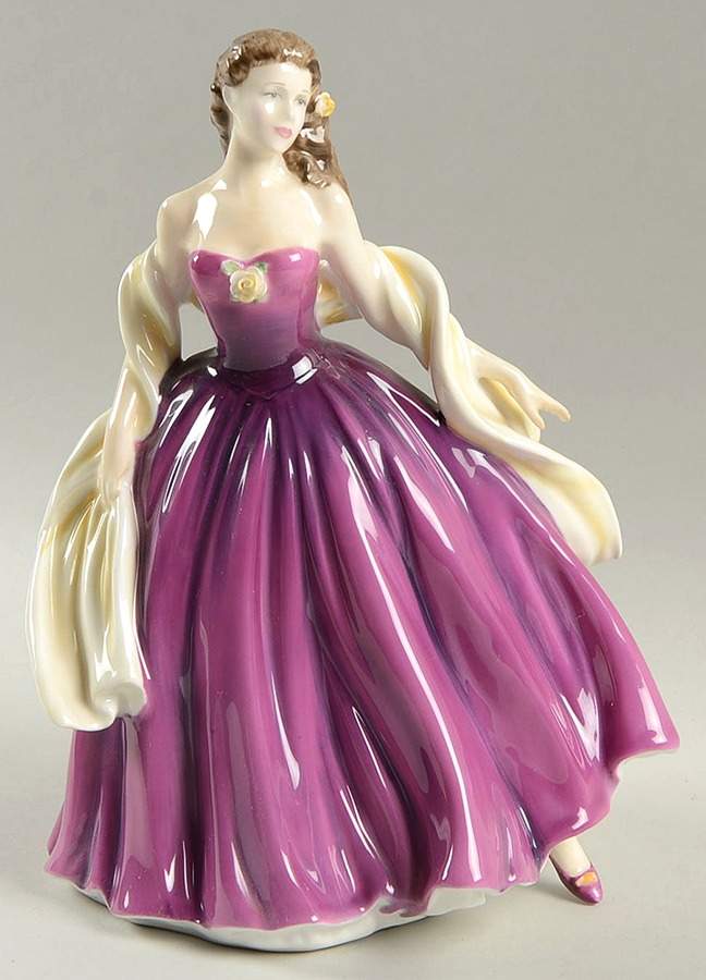 Royal Doulton Figurine Special Celebration - Bx1083 With Box by Royal Doulton-1