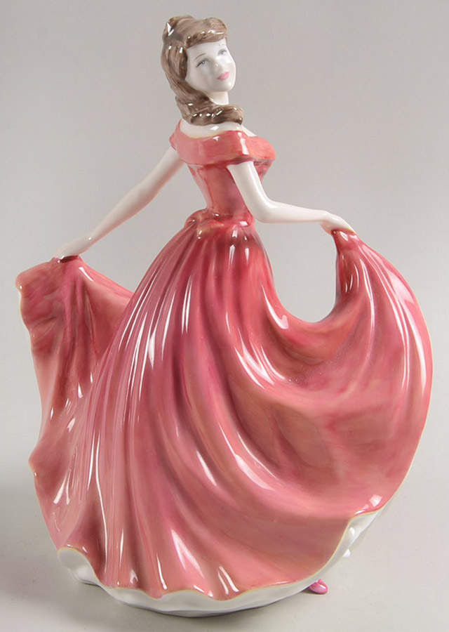 Royal Doulton Figurine Scarlett - No Box Nb2049 by Royal Doulton-1