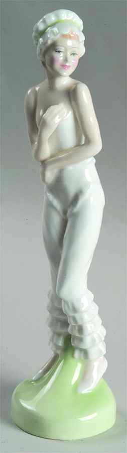 Royal Doulton Figurine Modesty - With Box Bx374 by Royal Doulton-1