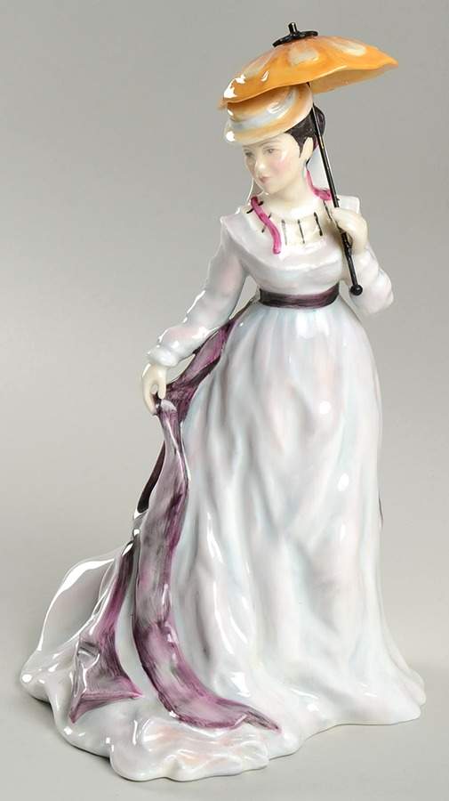 Royal Doulton Figurine Lise - No Box Nb1598 by Royal Doulton-1