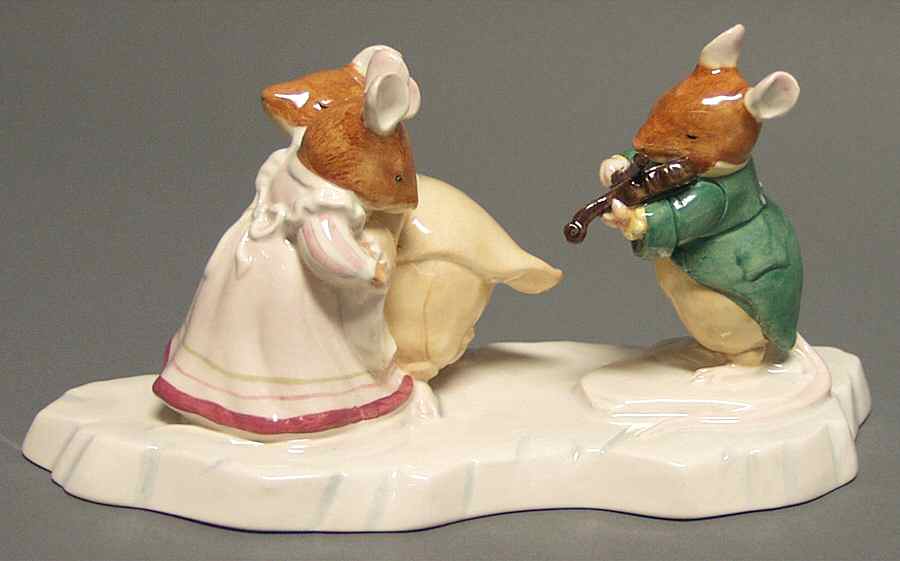 Brambly Hedge The Ice Ball - No Box by Royal Doulton-1