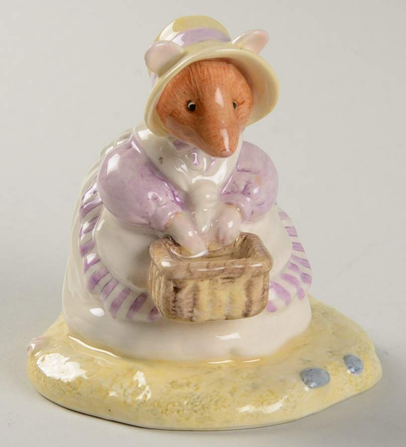 Brambly Hedge Mrs Saltapple - Boxed by Royal Doulton-1