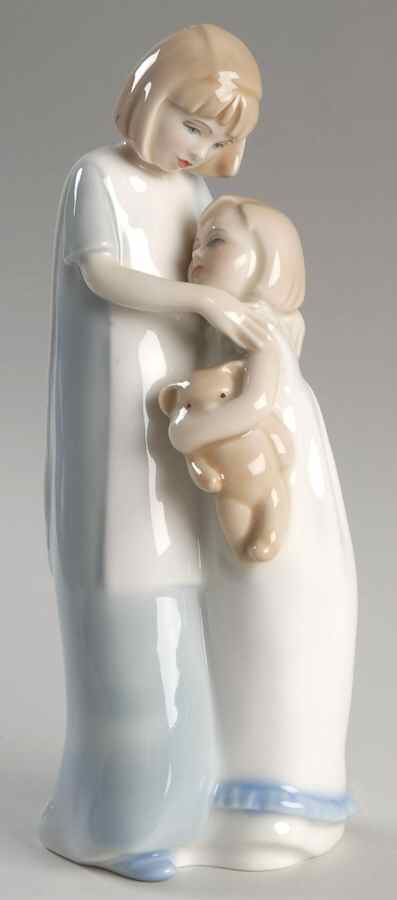 Reflections Sisterly Love - No Box by Royal Doulton-1