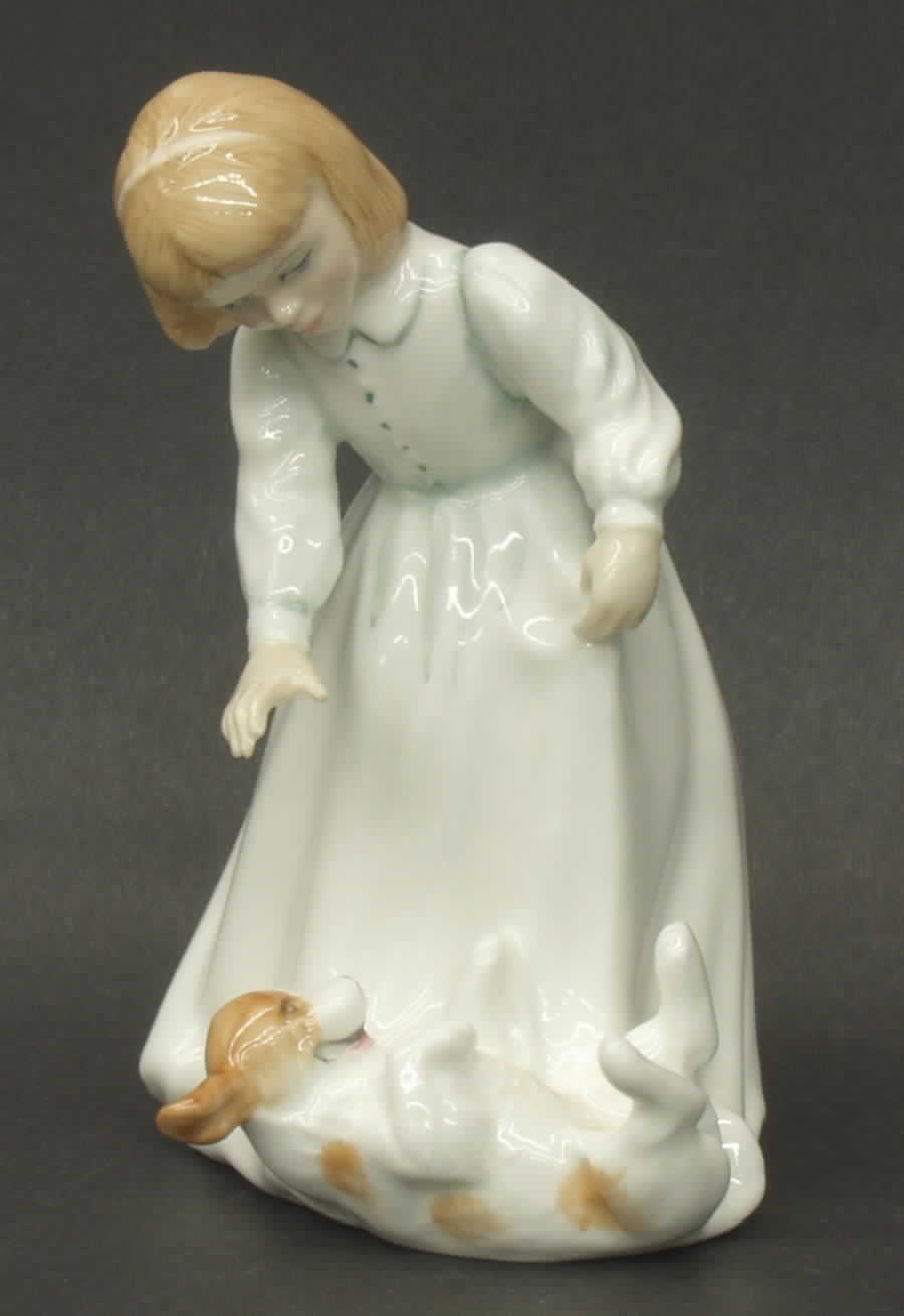 Vanity Fair Children Let's Play - Boxed by Royal Doulton-1