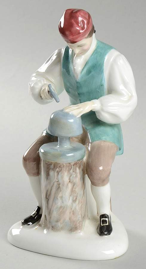 Figures of Williamsburg Silversmith Of Williamsburg - Boxed by Royal Doulton-1