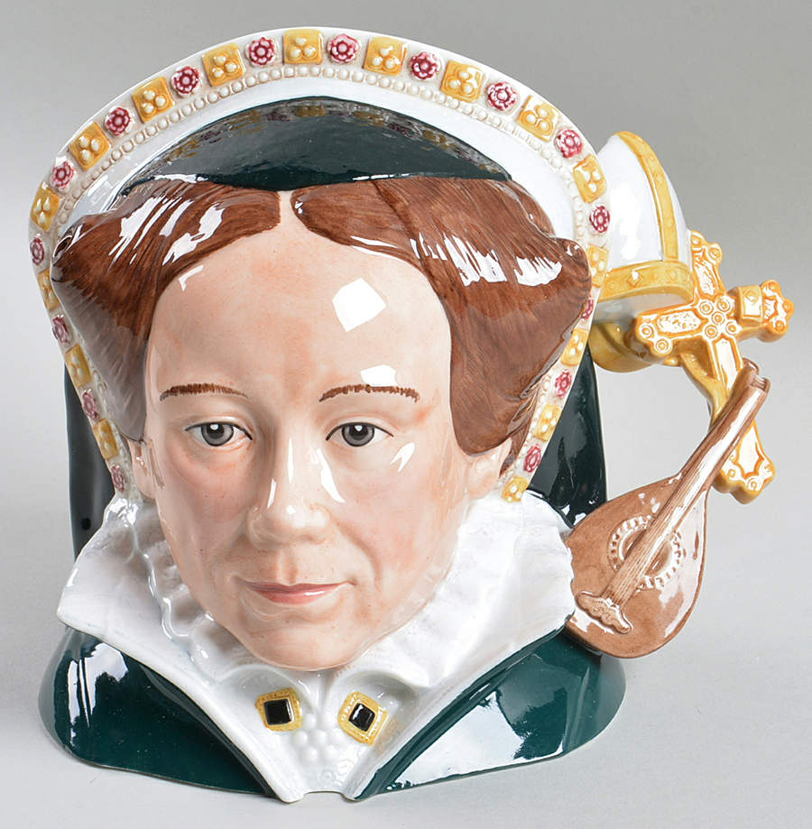 Character Jug Queen Mary I-Large - Nb1061, No Box by Royal Doulton-1
