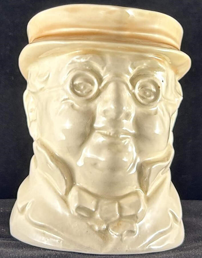 Character Jug Mr Pickwick-White Small - With Box Bx1133 by Royal Doulton-1