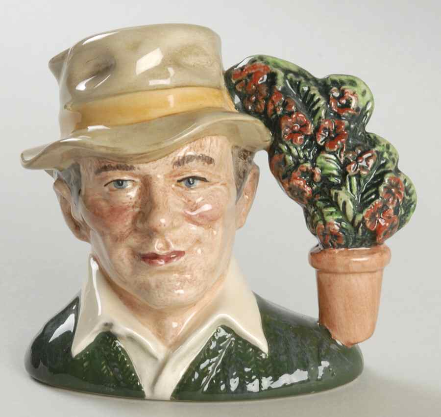 Character Jug The Gardener-Small/Style 2-Var 2 - Nb827, No Box by Royal Doulton-1
