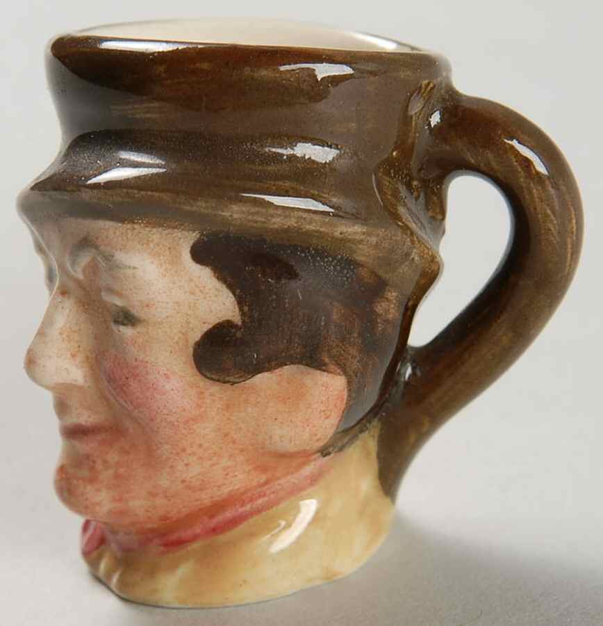 Character Jug Sam Weller-Tiny - Nb1031, No Box by Royal Doulton-1