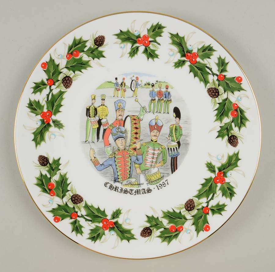 Twelve Days of Christmas Twelve Drummers Drumming - Boxed by Royal Grafton-1