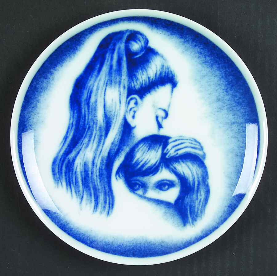 Mothers Day Plate Consolation - With Box by Royal Bayreuth-1