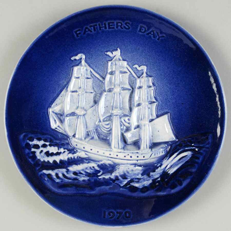 Father's Day Plate Frigate Raleigh - No Box by Royal Rockwood-1