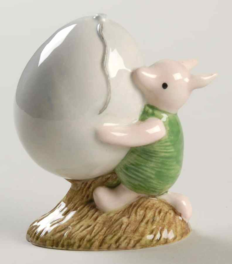 Winnie The Pooh-Series #2 Piglet And The Balloon - No Box by Royal Doulton-1