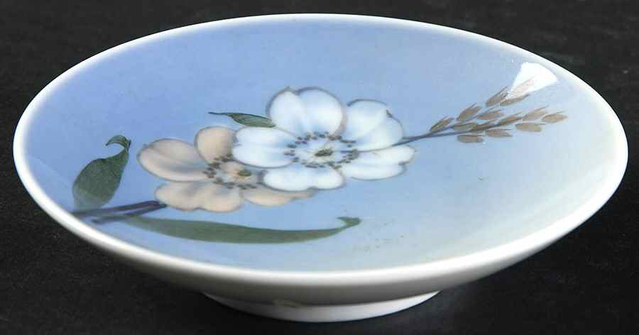 Royal Copenhagen Giftware Floral Tray - No Box by Royal Copenhagen-1