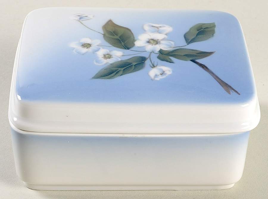 Royal Copenhagen Giftware Flowers Covered Box  W-4 1/2" - Nb330, No Box by Royal Copenhagen-1