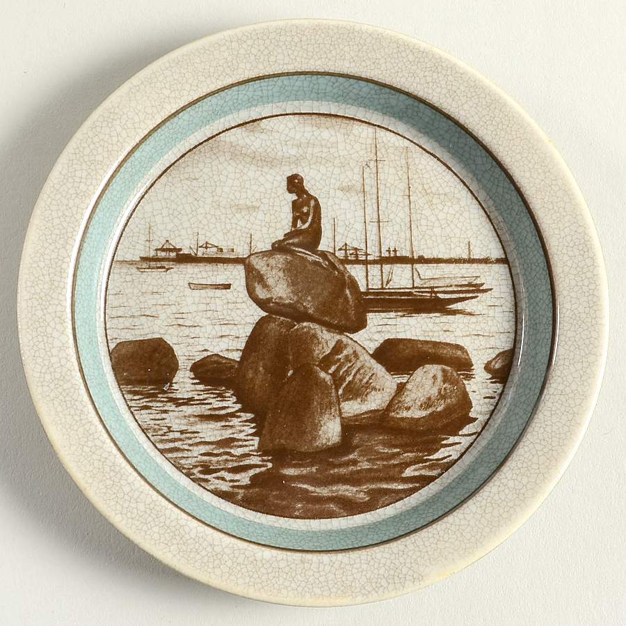 Royal Copenhagen Giftware Langelinie-Tray Round - No Box by Royal Copenhagen-1