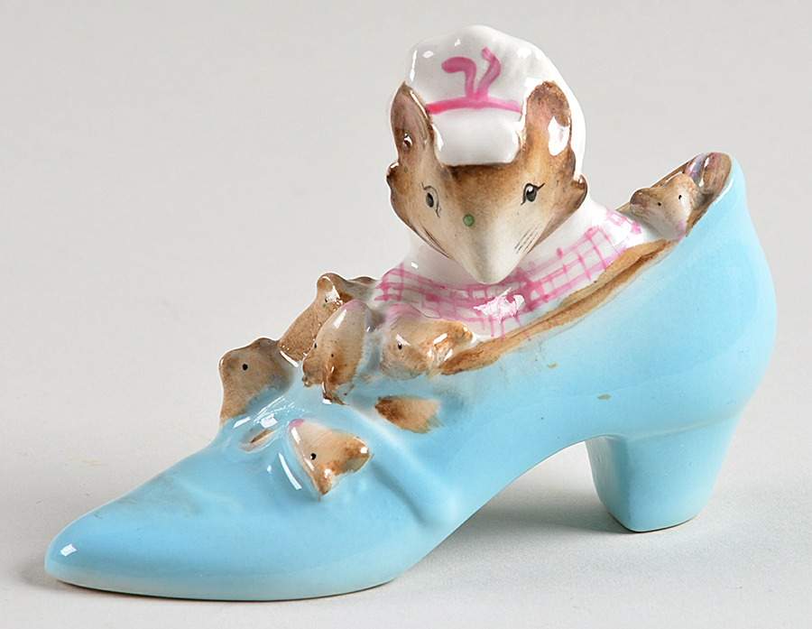 Beatrix Potter Backstamp 3 The Old Woman Who Lived In A Shoe - Boxed by Royal Doulton-1