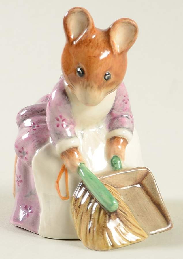 Beatrix Potter Backstamp 3 Hunca Munca Sweeping - Boxed by Royal Doulton-1