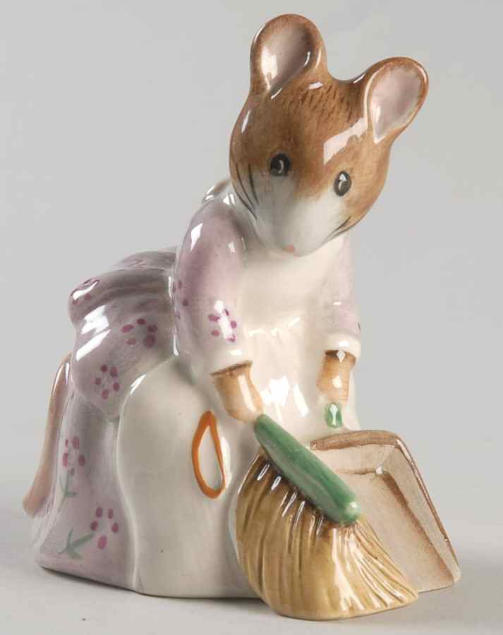 Beatrix Potter Backstamp 3 Hunca Munca Sweeping - Boxed by Royal Doulton-1