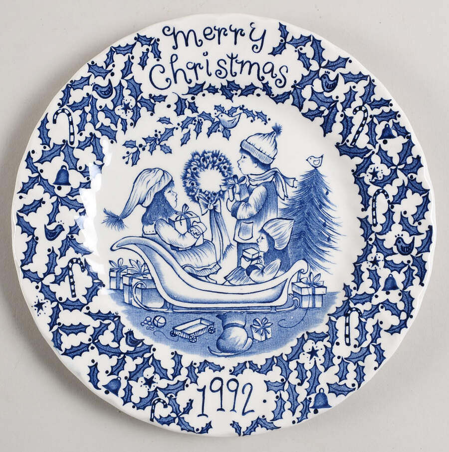 Royal Crownford Christmas Plates 1992-Blue - No Box by Royal Crownford-1