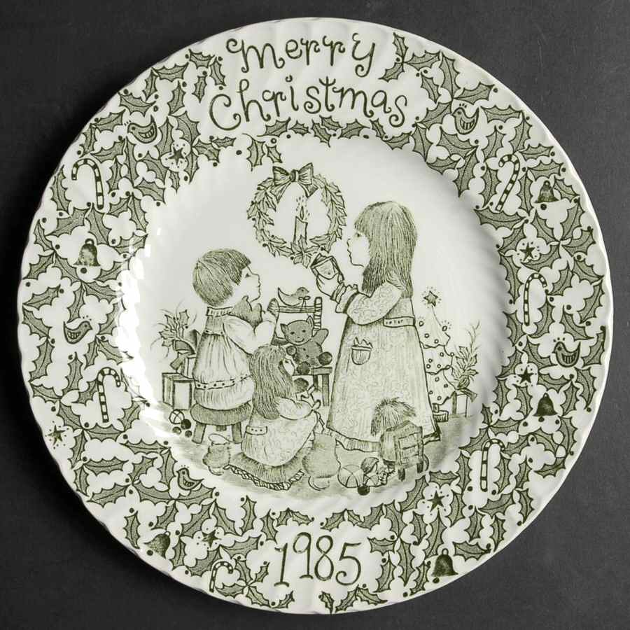 Royal Crownford Christmas Plates 1985-Green - No Box by Royal Crownford-1