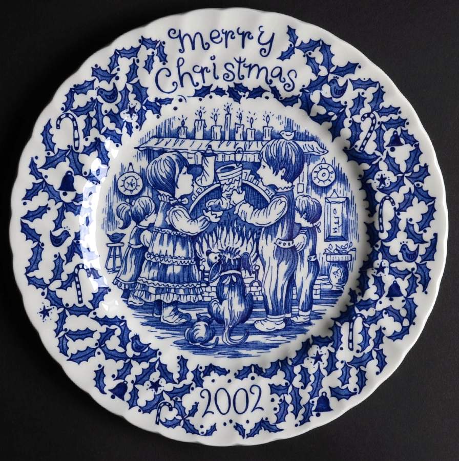 Royal Crownford Christmas Plates 2002-Blue - No Box by Royal Crownford-1