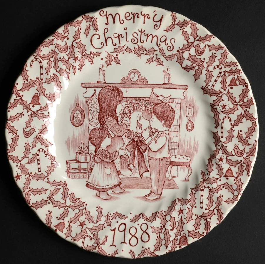 Royal Crownford Christmas Plates 1988-Red - No Box by Royal Crownford-1