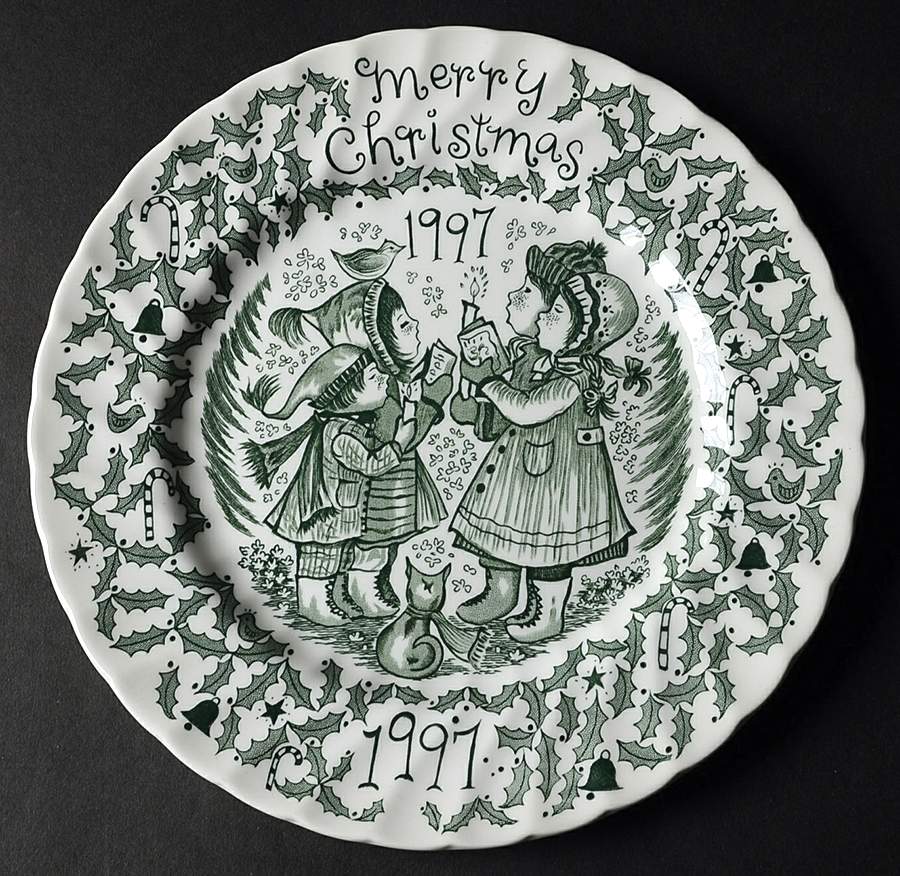 Royal Crownford Christmas Plates 1997-Green - No Box by Royal Crownford-1