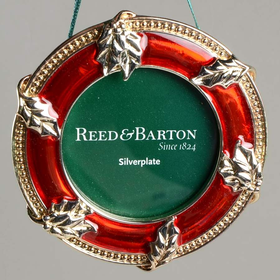 Reed & Barton Christmas Ornament Christmas Wreath Frame-Red - No Box by Reed & Barton-1