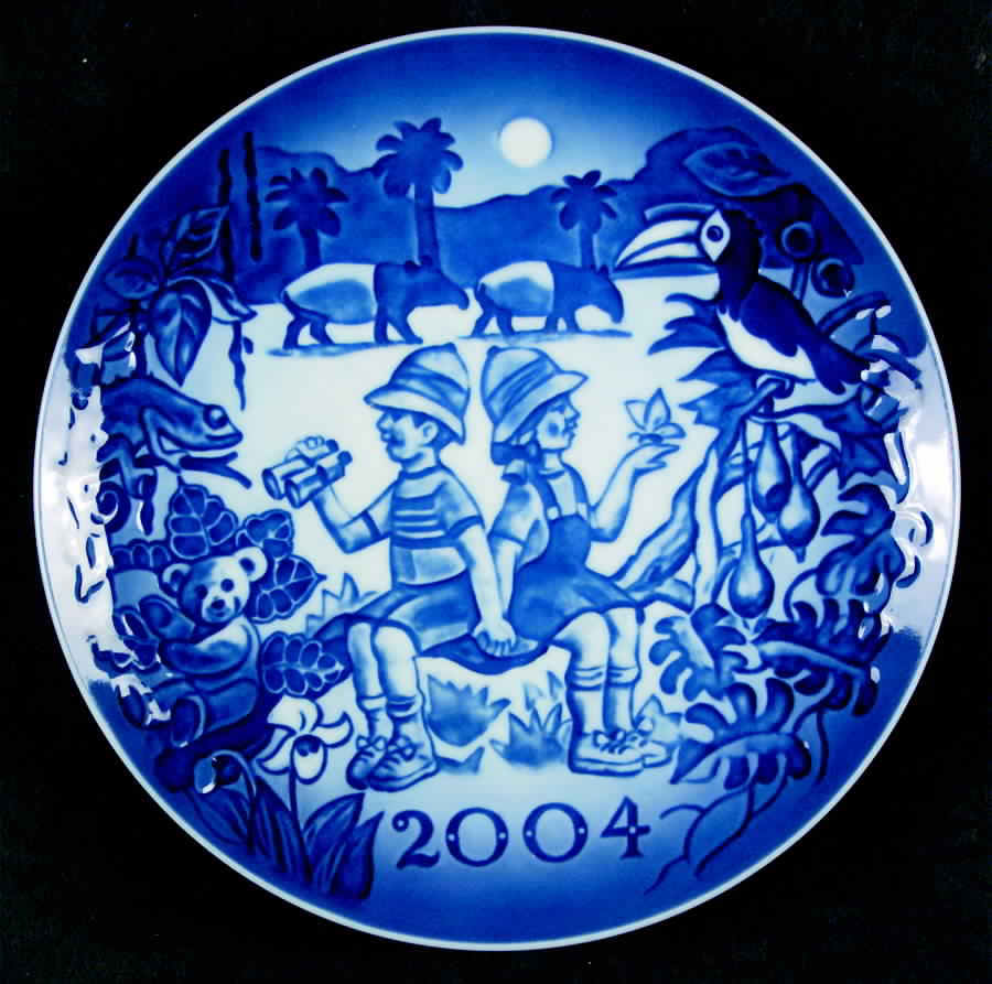 Millennium Plate Collection 2004-Rain Forest - Boxed by Royal Copenhagen-1