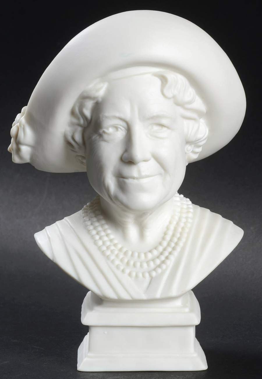 Royalty Bust Elizabeth The Queen Mother Parian - Boxed by Royal Doulton-1