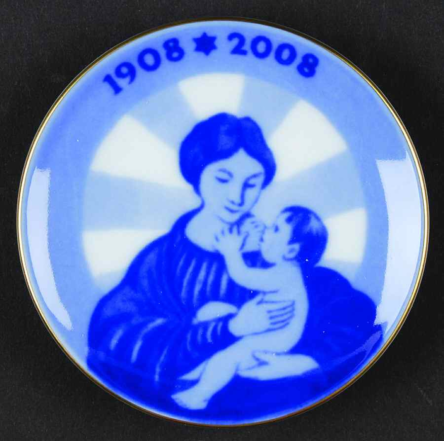 Centinnial Christmas Plaquette Madonna & Child - Boxed by Royal Copenhagen-1